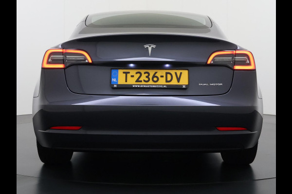 Tesla Model 3 Long Range AWD 75 kWh VAN: 35.900,- VOOR: 33.440,- UW HERFSTVOORDEEL: 2.460,-| FABRIEKSGARANTIE OP ACCU & AANDRIJFLIJN TOT 2031 OF 192.000 KM + ALGEMENE AUTO T/M 06-2027 of 80.000KM! BTW verrekenbaar | SOH 94% |