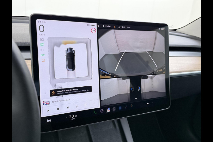 Tesla Model 3 Long Range AWD 75 kWh VAN: 35.900,- VOOR: 33.440,- UW HERFSTVOORDEEL: 2.460,-| FABRIEKSGARANTIE OP ACCU & AANDRIJFLIJN TOT 2031 OF 192.000 KM + ALGEMENE AUTO T/M 06-2027 of 80.000KM! BTW verrekenbaar | SOH 94% |