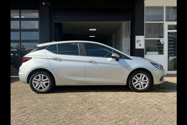 Opel Astra 1.2