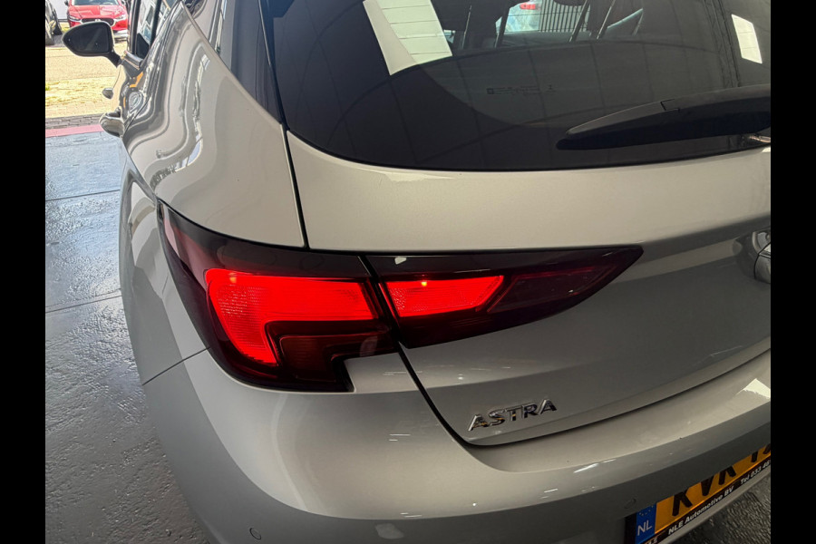 Opel Astra 1.2