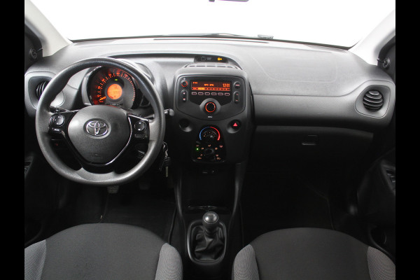 Toyota Aygo 1.0 VVT-i x-fun AIRCO | CV | LED | STB | BLUETOOTH | ELRM | ISOFIX