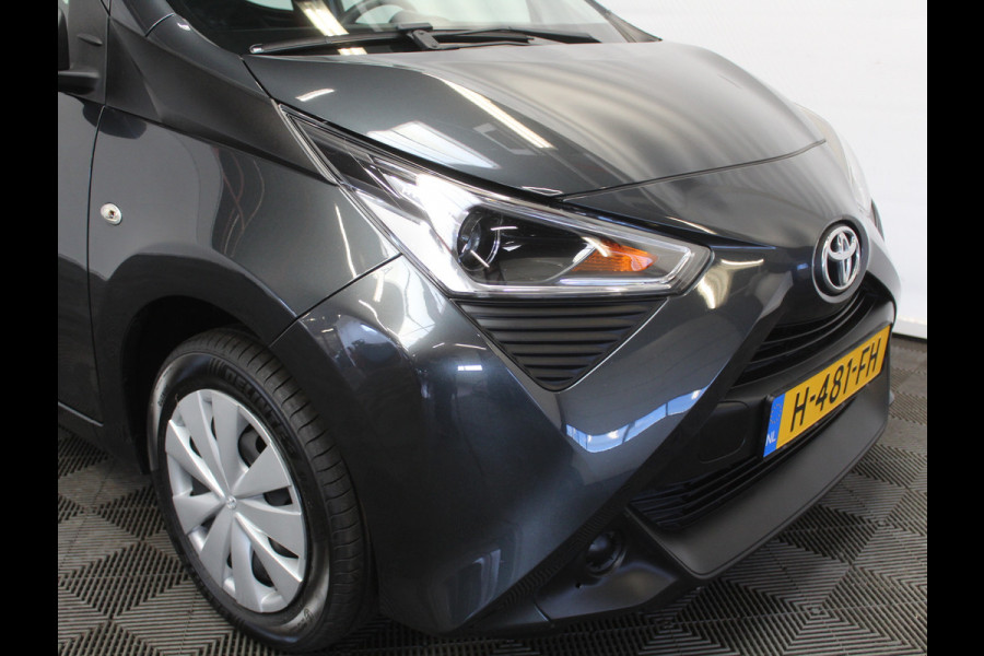 Toyota Aygo 1.0 VVT-i x-fun AIRCO | CV | LED | STB | BLUETOOTH | ELRM | ISOFIX