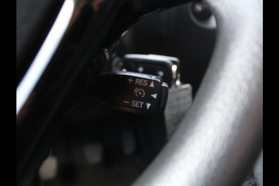 Toyota Aygo 1.0 VVT-i x-fun AIRCO | CV | LED | STB | BLUETOOTH | ELRM | ISOFIX
