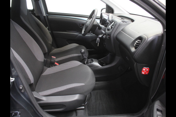 Toyota Aygo 1.0 VVT-i x-fun AIRCO | CV | LED | STB | BLUETOOTH | ELRM | ISOFIX
