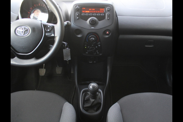 Toyota Aygo 1.0 VVT-i x-fun AIRCO | CV | LED | STB | BLUETOOTH | ELRM | ISOFIX