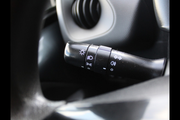 Toyota Aygo 1.0 VVT-i x-fun AIRCO | CV | LED | STB | BLUETOOTH | ELRM | ISOFIX