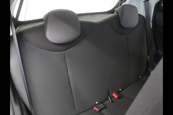 Toyota Aygo 1.0 VVT-i x-fun AIRCO | CV | LED | STB | BLUETOOTH | ELRM | ISOFIX