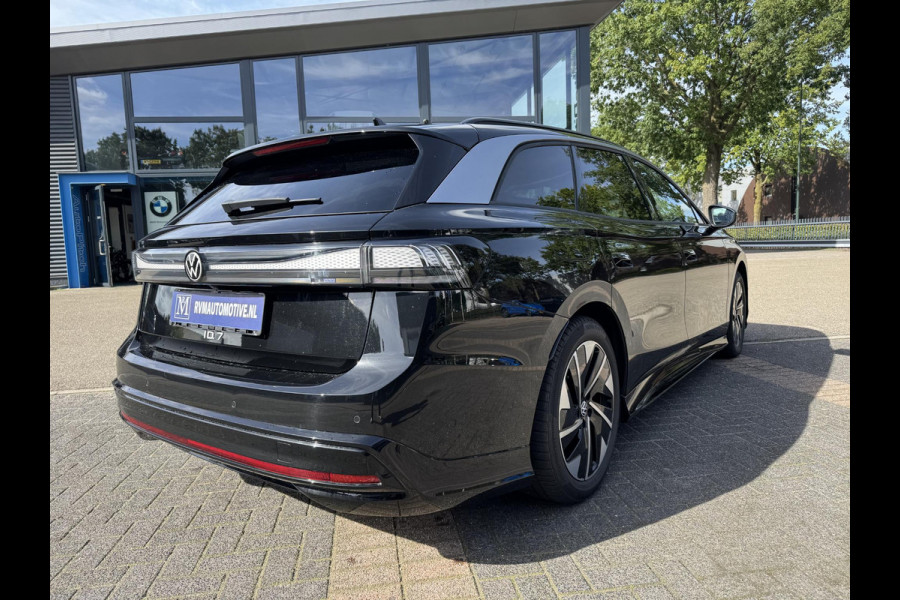 Volkswagen ID7 77 kWh Pro SOH 96%| 360 CAMERA | ELEKTRISCHE ACHTERKLEP| DODE HOEK SENSOR | ELEKTRISCHE TREKHAAK | STOEL + STUURVERWARMING + MASSAGE | KEY LESS | RIJKLAAPRIJS INCL. 12 MND BOVAG GARANTIE|
