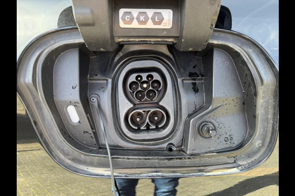 Volkswagen ID7 77 kWh Pro SOH 96%| 360 CAMERA | ELEKTRISCHE ACHTERKLEP| DODE HOEK SENSOR | ELEKTRISCHE TREKHAAK | STOEL + STUURVERWARMING + MASSAGE | KEY LESS | RIJKLAAPRIJS INCL. 12 MND BOVAG GARANTIE|