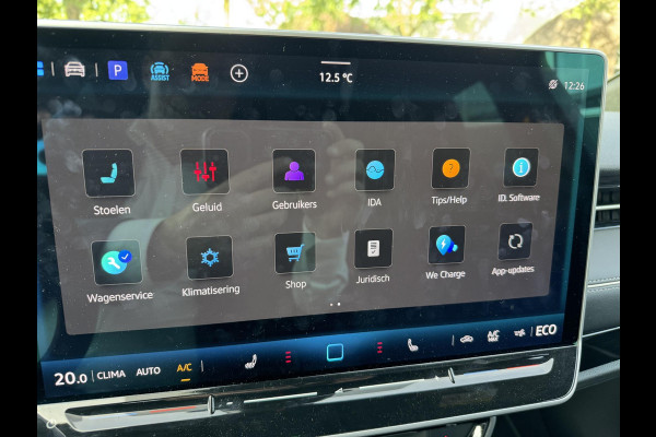 Volkswagen ID7 77 kWh Pro SOH 96%| 360 CAMERA | ELEKTRISCHE ACHTERKLEP| DODE HOEK SENSOR | ELEKTRISCHE TREKHAAK | STOEL + STUURVERWARMING + MASSAGE | KEY LESS | RIJKLAAPRIJS INCL. 12 MND BOVAG GARANTIE|