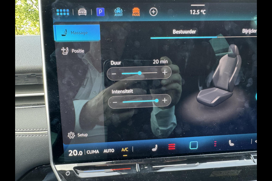 Volkswagen ID7 77 kWh Pro SOH 96%| 360 CAMERA | ELEKTRISCHE ACHTERKLEP| DODE HOEK SENSOR | ELEKTRISCHE TREKHAAK | STOEL + STUURVERWARMING + MASSAGE | KEY LESS | RIJKLAAPRIJS INCL. 12 MND BOVAG GARANTIE|