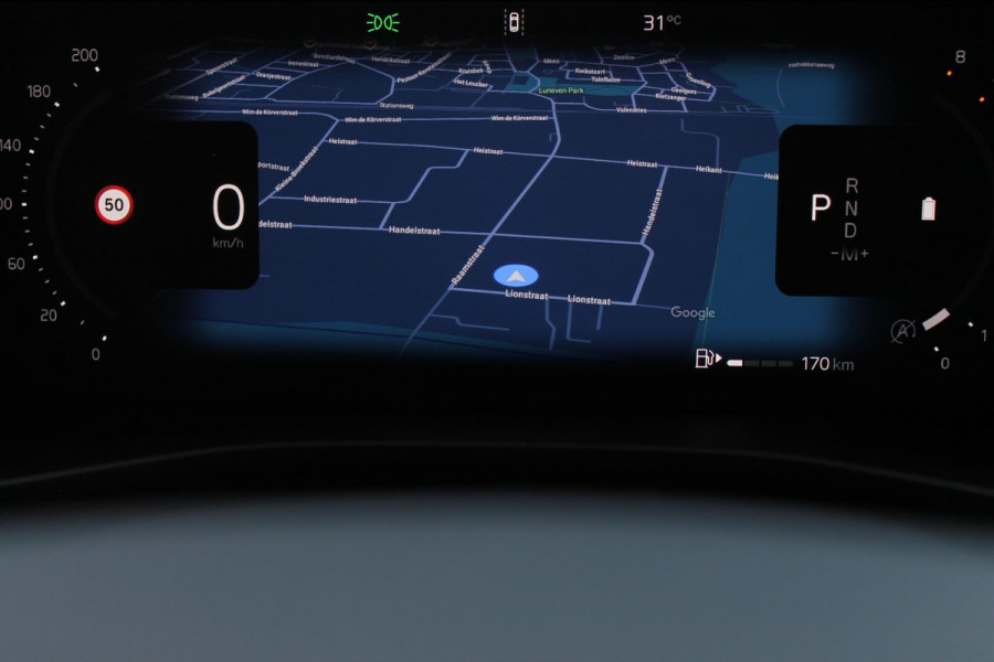 Volvo XC40 2.0 B3 Plus Black Edition Google Infotainment / Adaptieve cruise control / Elektrisch bedienbare voorstoelen met geheugen op de bestuurdersstoel / Stoelverwarming