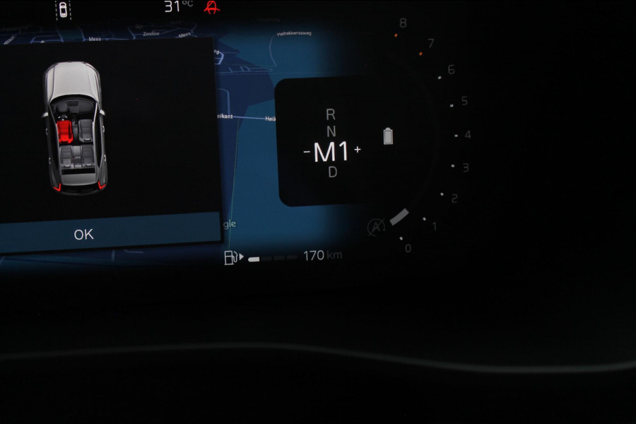 Volvo XC40 2.0 B3 Plus Black Edition Google Infotainment / Adaptieve cruise control / Elektrisch bedienbare voorstoelen met geheugen op de bestuurdersstoel / Stoelverwarming