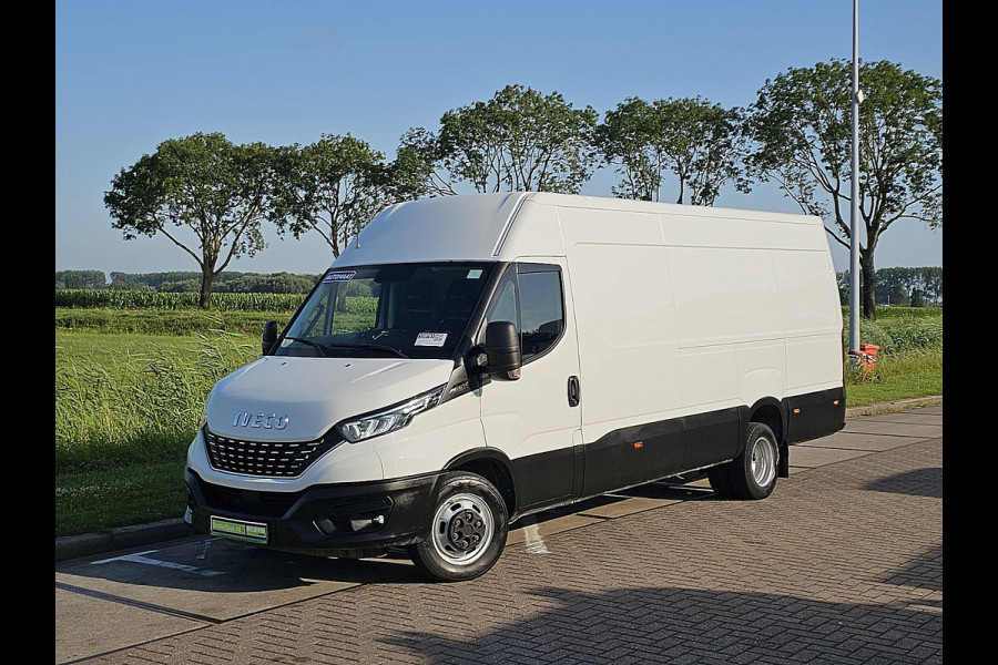 Iveco Daily 35C18HV 3.0 410 L4H2 Cruise control, Airco, Pdc, Navi, Camera, Led, Climatecontrol, Trekhaak