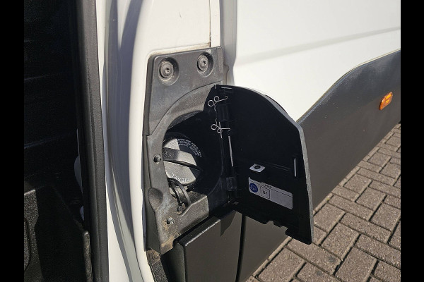 Iveco Daily 35C18HV 3.0 410 L4H2 Cruise control, Airco, Pdc, Navi, Camera, Led, Climatecontrol, Trekhaak