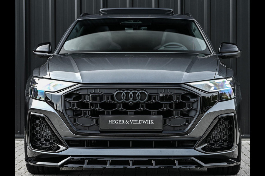 Audi Q8 E-Hybrid Quattro 360KW Competition Plus | Panoramadak | 5 Jr Garantie | Alcantara Hemelbekleding | Carbon Inleg | Stoelmassage + Ventilatie | Achterasbesturing | 360 Camera | B&O Sound | HUD | OLED | Soft Close | Ambiance Interieur |