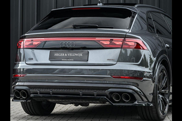 Audi Q8 E-Hybrid Quattro 360KW Competition Plus | Panoramadak | 5 Jr Garantie | Alcantara Hemelbekleding | Carbon Inleg | Stoelmassage + Ventilatie | Achterasbesturing | 360 Camera | B&O Sound | HUD | OLED | Soft Close | Ambiance Interieur |