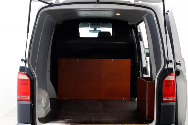 Volkswagen Transporter T6 2.0 TDI 102pk L1H1 Comfortline Airco/Navi/Achterklep 01-2018