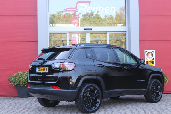Jeep Compass 4xe 240PK Plug-in Hybrid Electric NORTH STAR | PANORAMA SCHUIF/KANTEL DAK | WINTERPACK: STOEL/STUUR/PARKEERNSENSOREN/RUITENSPROEIER VERWARMBAAR | SAFETY PACK: 360° CAMERA/DODEHOEK BEWAKING/BUITENSPIEGELS MET INSTAPVERLICHTING | 10,1" TOUCHSCREEN MET NAVIGATIE/ADAPTIVE CRUISE CONTROL INCL LANE CENTERING ASSIST/VERKEERSBORDEN INFORMATIE/DRAADLOZE TELEFOONLADER/HANDSFREE ELEKTRISCH BEDIENBARE ACHTERKLEP | PREMIUM AUDIO SYSTEEM MET 9 SPEAKERS & SUBWOOVER "ALPINE" | KEYLESS ENTRY | DRAADLOZE APPLE CARPLAY/ANDROID AUTO | 18" LICHTMETALEN VELGEN | ALL SEASON BANDEN |