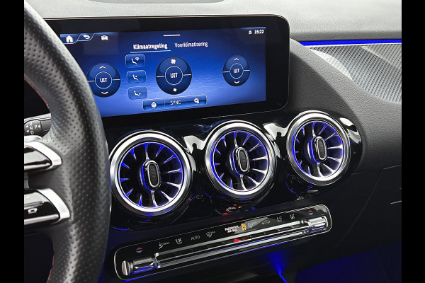 Mercedes-Benz GLA 250 e AMG Line | AMG-LIne In en Exterieur | 360 Camera | Sfeerverlichting | Navigatie | Keyless entry|  Easy-pack | Inclusief 24 maanden MB Certified garantie voor Europa.