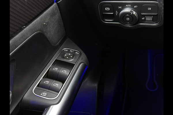 Mercedes-Benz GLA 250 e AMG Line | AMG-LIne In en Exterieur | 360 Camera | Sfeerverlichting | Navigatie | Keyless entry|  Easy-pack | Inclusief 24 maanden MB Certified garantie voor Europa.