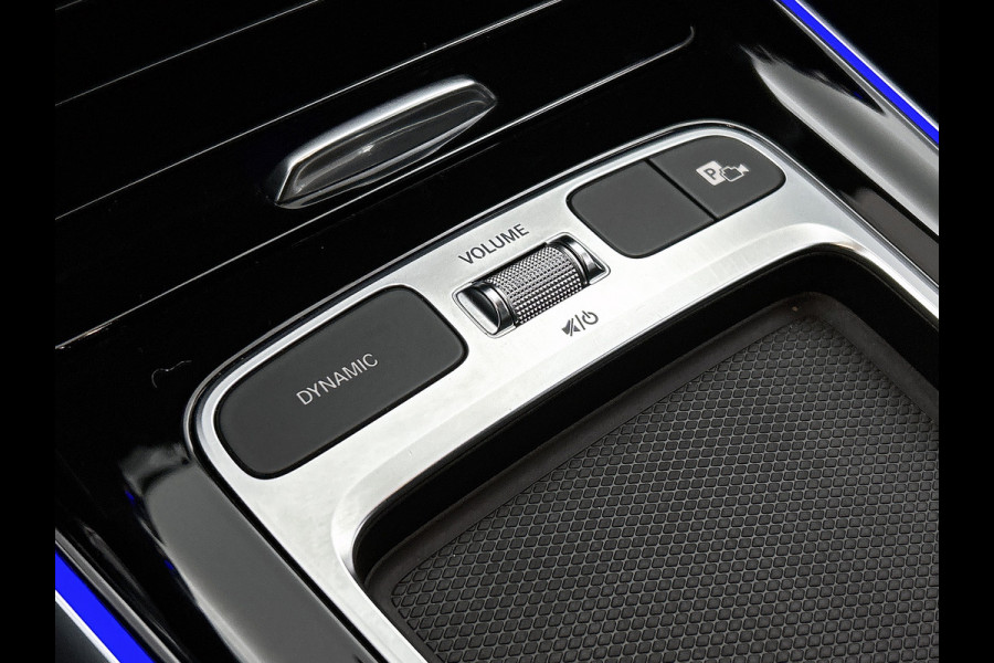 Mercedes-Benz GLA 250 e AMG Line | AMG-LIne In en Exterieur | 360 Camera | Sfeerverlichting | Navigatie | Keyless entry|  Easy-pack | Inclusief 24 maanden MB Certified garantie voor Europa.