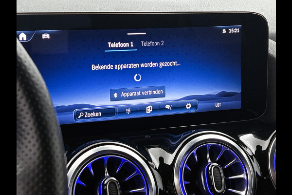 Mercedes-Benz GLA 250 e AMG Line | AMG-LIne In en Exterieur | 360 Camera | Sfeerverlichting | Navigatie | Keyless entry|  Easy-pack | Inclusief 24 maanden MB Certified garantie voor Europa.
