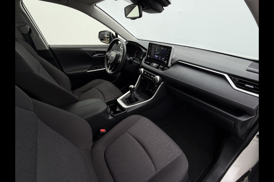 Toyota RAV4 2.0 VVT-iE Business Trekhaak (2000 kg) Adapt.Cruise Carplay Camera Voll.Dealer Onderhouden!