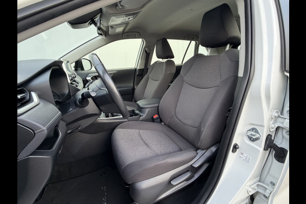Toyota RAV4 2.0 VVT-iE Business Trekhaak (2000 kg) Adapt.Cruise Carplay Camera Voll.Dealer Onderhouden!