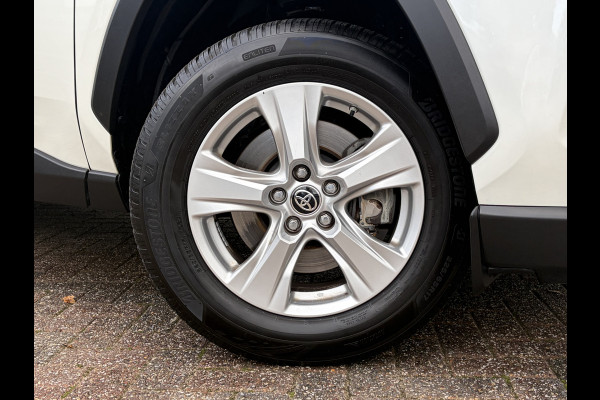 Toyota RAV4 2.0 VVT-iE Business Trekhaak (2000 kg) Adapt.Cruise Carplay Camera Voll.Dealer Onderhouden!