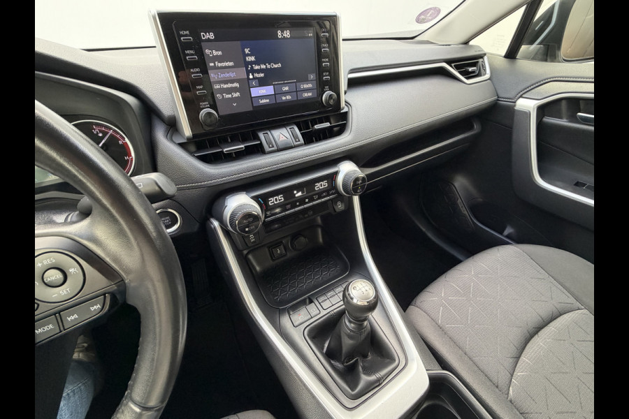 Toyota RAV4 2.0 VVT-iE Business Trekhaak (2000 kg) Adapt.Cruise Carplay Camera Voll.Dealer Onderhouden!