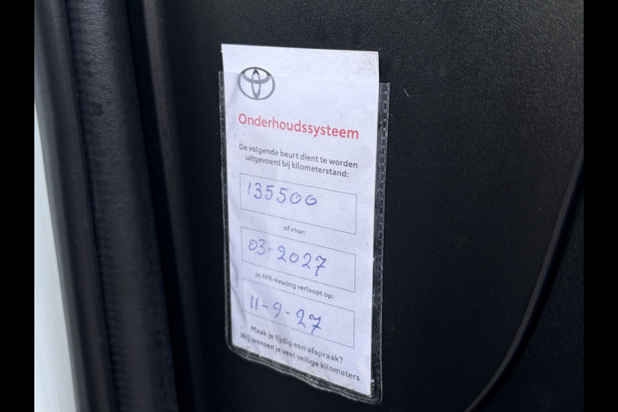 Toyota RAV4 2.0 VVT-iE Business Trekhaak (2000 kg) Adapt.Cruise Carplay Camera Voll.Dealer Onderhouden!