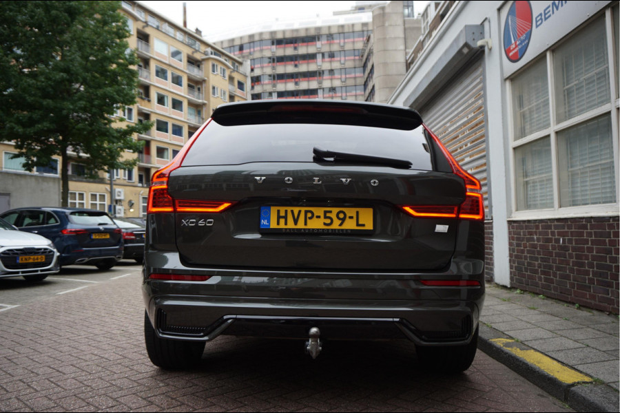 Volvo XC60 2.0 T6 Plug-in hybrid AWD Ultra Black Edition R-Design | Panoramadak | Trekhaak | 360 camera | Adaptive+Lane | Harman Kardon | 21inch | Dealer onderhouden Recharge