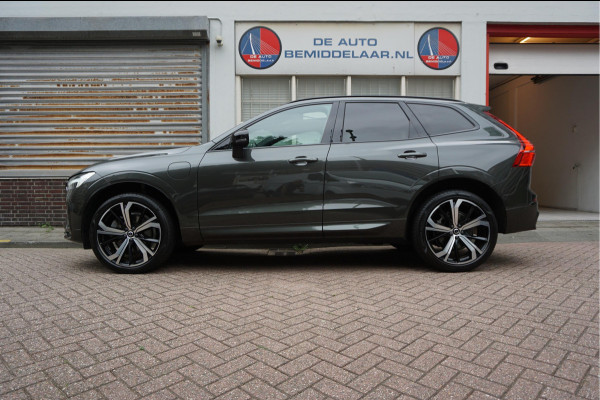 Volvo XC60 2.0 T6 Plug-in hybrid AWD Ultra Black Edition R-Design | Panoramadak | Trekhaak | 360 camera | Adaptive+Lane | Harman Kardon | 21inch | Dealer onderhouden Recharge