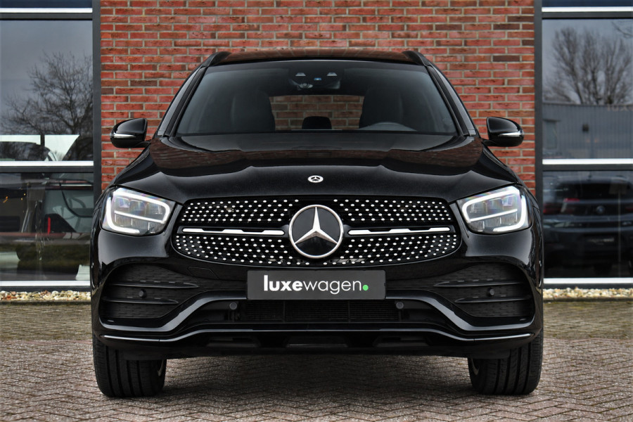 Mercedes-Benz GLC 300e 4M AMG Pano Luchtv Distr HUD 360 Stoel-ventilatie Memory Night
