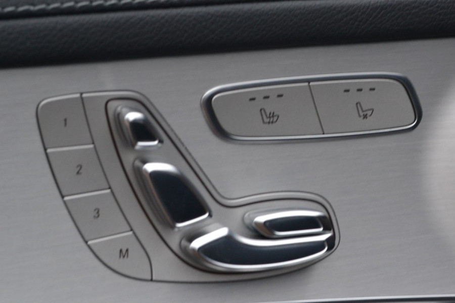 Mercedes-Benz GLC 300e 4M AMG Pano Luchtv Distr HUD 360 Stoel-ventilatie Memory Night