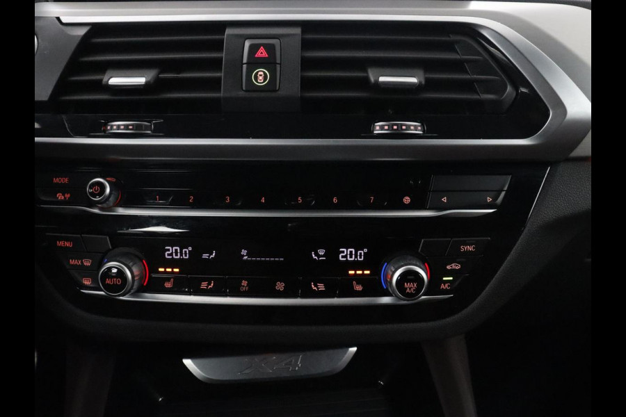 BMW X4 xDrive20i Business Edition | M-sport | Panoramadak | Leder | Memory | Stuur/stoel verwarming | Cruise control | Camera | Park assist | Carplay | Sfeerverlichting | Climate control