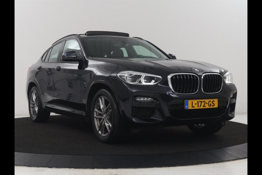 BMW X4 xDrive20i Business Edition | M-sport | Panoramadak | Leder | Memory | Stuur/stoel verwarming | Cruise control | Camera | Park assist | Carplay | Sfeerverlichting | Climate control