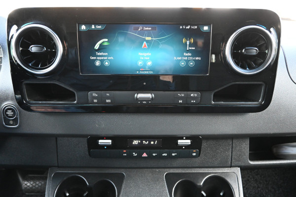 Mercedes-Benz Sprinter 319 CDI L2H1 3500 KG trekhaak, LED, Distronic