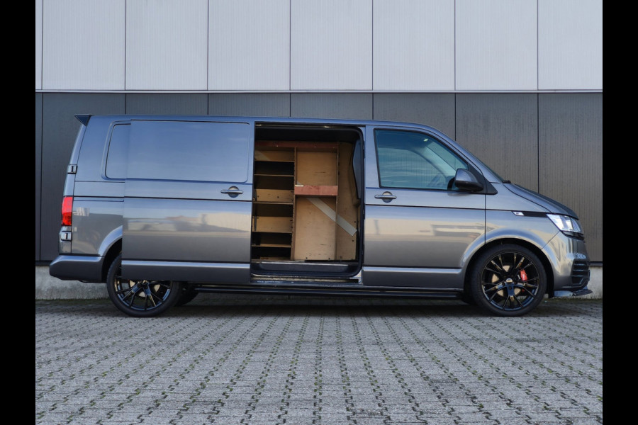 Volkswagen Transporter 2.0TDI L2H1 SPORT EDITION 150PK PDC