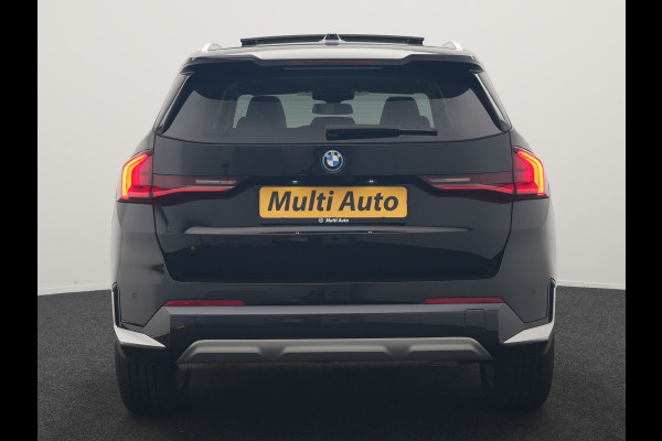 BMW X1 xDrive30e X Line PHEV 326pk Dealer O.H. | Trekhaak Af Fabriek | Panodak | Camera | Harman / Kardon | Lederen Voorstoelen Memory & Verwarmd | Sfeerverlichting | Apple Carplay | Navigatie | DAB | Cruise Control | Plug In Hybrid |