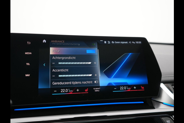 BMW X1 xDrive30e X Line PHEV 326pk Dealer O.H. | Trekhaak Af Fabriek | Panodak | Camera | Harman / Kardon | Lederen Voorstoelen Memory & Verwarmd | Sfeerverlichting | Apple Carplay | Navigatie | DAB | Cruise Control | Plug In Hybrid |