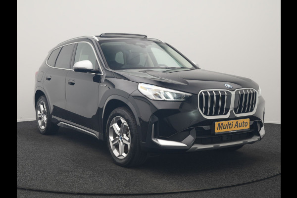 BMW X1 xDrive30e X Line PHEV 326pk Dealer O.H. | Trekhaak Af Fabriek | Panodak | Camera | Harman / Kardon | Lederen Voorstoelen Memory & Verwarmd | Sfeerverlichting | Apple Carplay | Navigatie | DAB | Cruise Control | Plug In Hybrid |