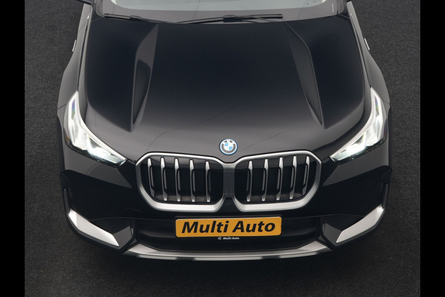 BMW X1 xDrive30e X Line PHEV 326pk Dealer O.H. | Trekhaak Af Fabriek | Panodak | Camera | Harman / Kardon | Lederen Voorstoelen Memory & Verwarmd | Sfeerverlichting | Apple Carplay | Navigatie | DAB | Cruise Control | Plug In Hybrid |