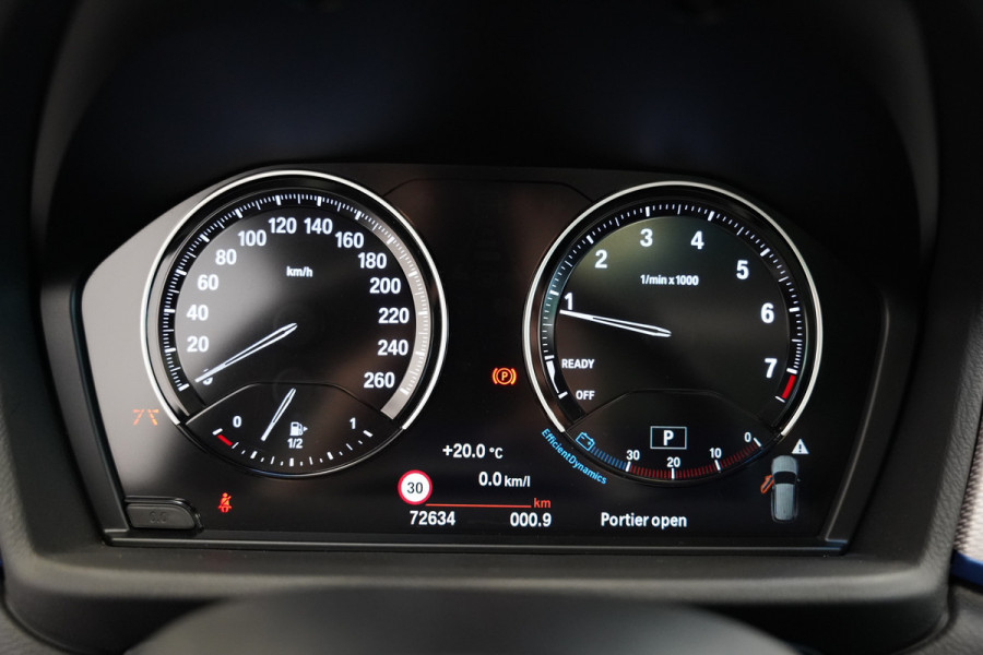 BMW X1 sDrive20i High Executive Panoramadak M-Sport Trekhaak
