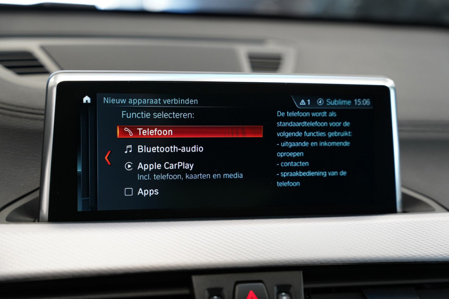 BMW X1 sDrive20i High Executive Panoramadak M-Sport Trekhaak
