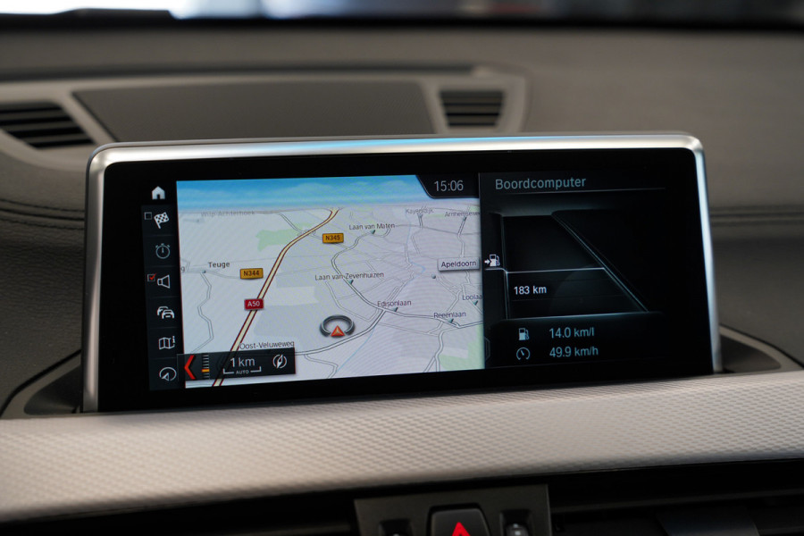 BMW X1 sDrive20i High Executive Panoramadak M-Sport Trekhaak