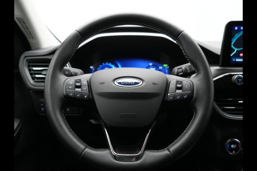 Ford Kuga 2.5 PHEV Vignale 225pk Dealer O.H. | Trekhaak Af Fabriek | Adaptive Cruise | 360 Camera | Head Up | Bang & Olufsen | Lederen Sportstoelen Memory & Verwarmd | Keyless | BLIS | Stuur Verwarmd | Apple Carplay | Navigatie | DAB |  Plug In Hybrid |