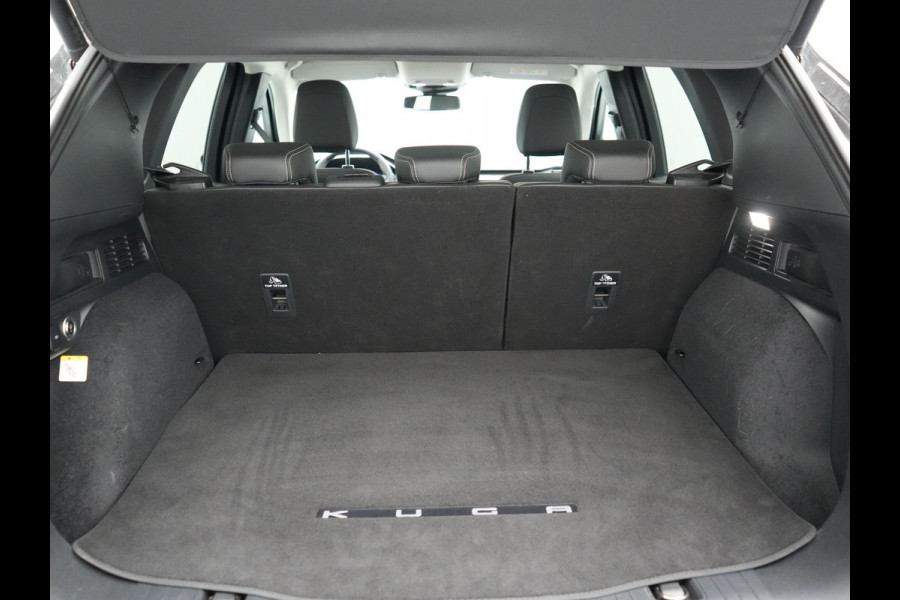 Ford Kuga 2.5 PHEV Vignale 225pk Dealer O.H. | Trekhaak Af Fabriek | Adaptive Cruise | 360 Camera | Head Up | Bang & Olufsen | Lederen Sportstoelen Memory & Verwarmd | Keyless | BLIS | Stuur Verwarmd | Apple Carplay | Navigatie | DAB |  Plug In Hybrid |