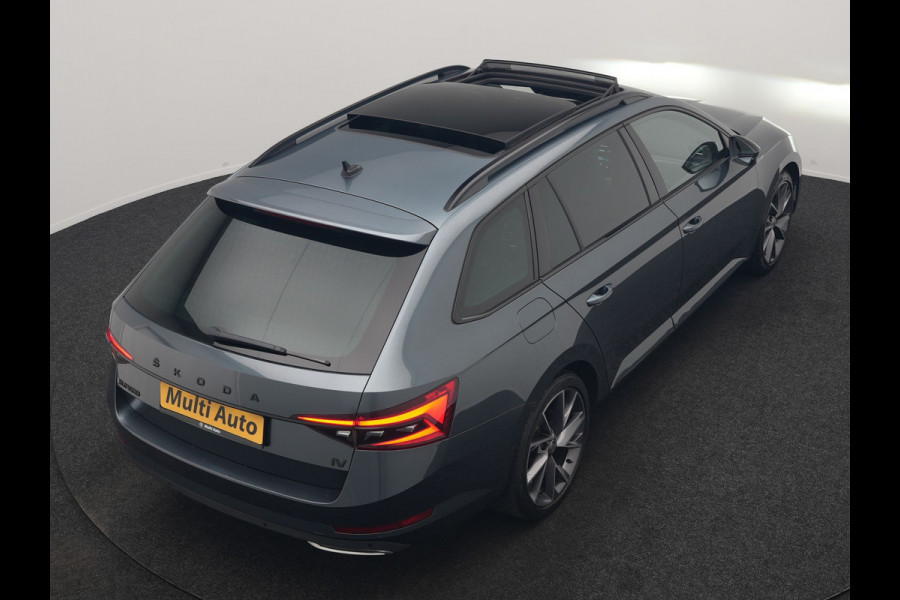 Škoda Superb Combi 1.4 TSI iV Sportline Business PHEV 218pk Dealer O.H. | Trekhaak Af Fabriek | Panodak | Adaptive Cruise | 360 Camera | Alcantara Sportstoelen Memory & Verwarmd | Stuur Verwarmd | Blis | Keyless | Crystal LED | Sfeerverlichting | Apple Carplay |  Plug In Hybrid |